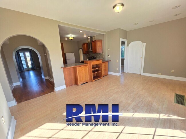 Building Photo - 1103 Ohio Ave