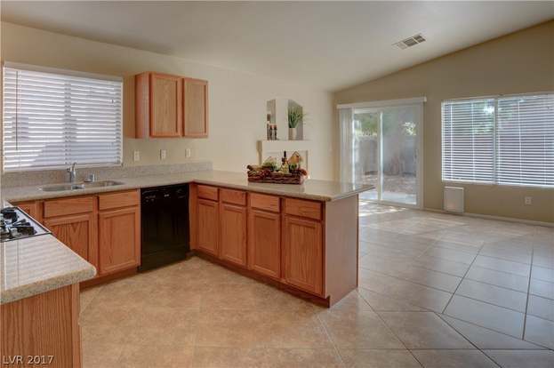 Building Photo - 7865 Blue Charm Ave