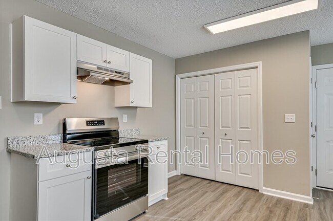 Building Photo - 3422 Chadbourne Street