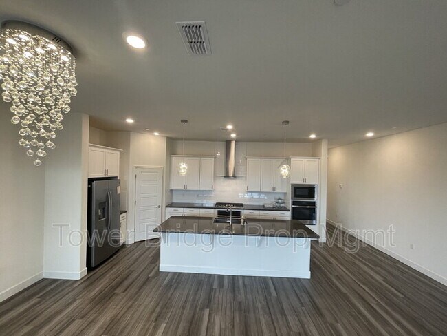 Building Photo - 5603 Drifton Way