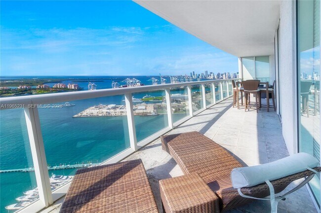 Building Photo - 450 Alton Rd