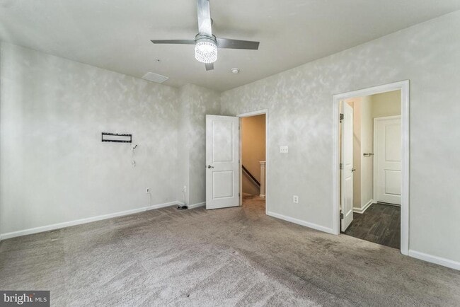 Building Photo - 3109 Potters Hill Rd