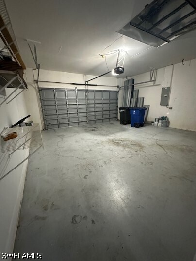 Building Photo - 11016 Lakeland Cir