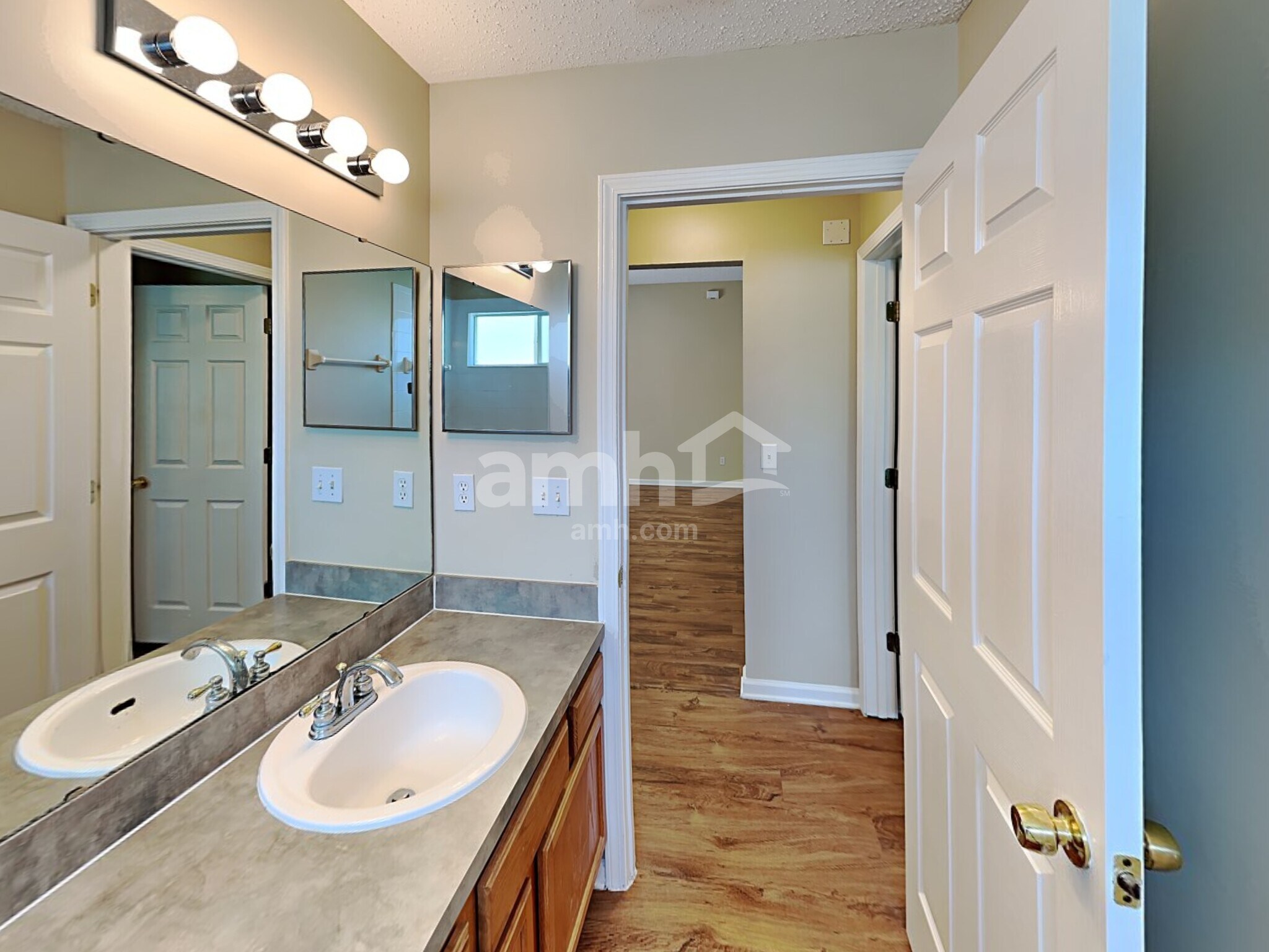 Building Photo - 6815 Rapid River Dr