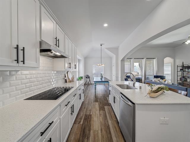 Building Photo - 426 Brook Meadow Dr