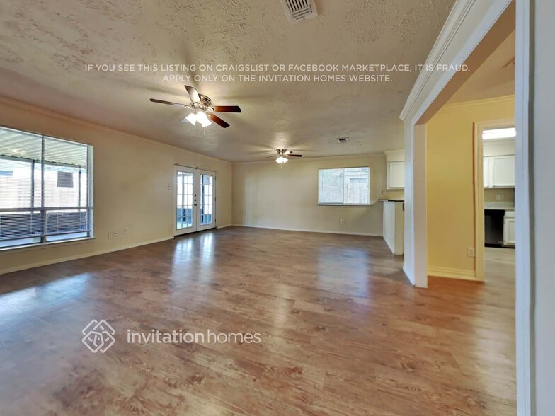 Building Photo - 8315 Little River Rd
