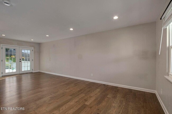 Building Photo - 7753 Cranley Rd