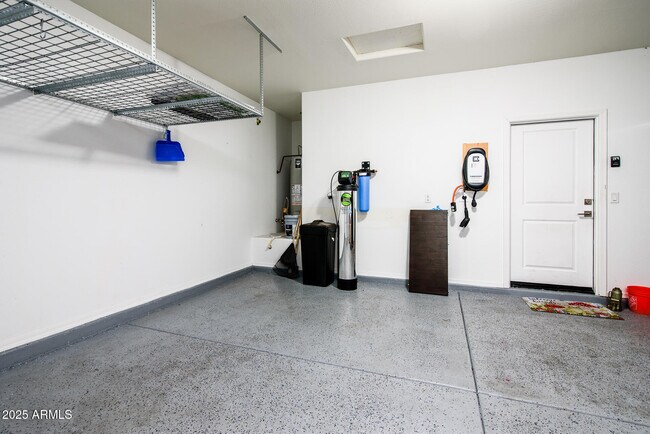 Building Photo - 41769 W Canasta Ln