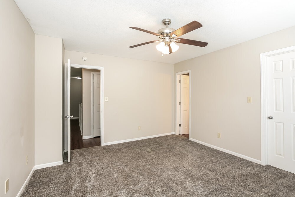 Building Photo - 5805 Tanager Ln