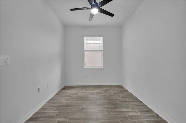 Building Photo - 920 Serchio St