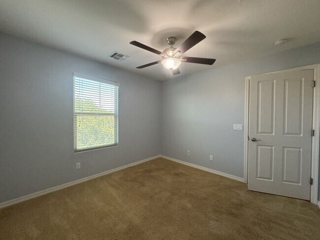 Building Photo - COMING SOON! LYONS GATE 5 BDRM + LOFT W CO...