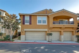 Building Photo - 786 Callecita Aquilla Sur