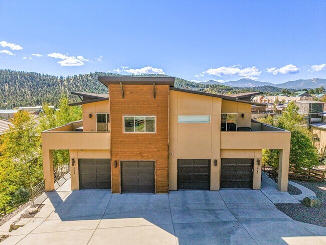 Building Photo - 28424 Tepees Way