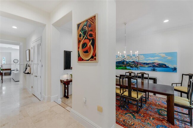Building Photo - 10175 SW 75th Pl