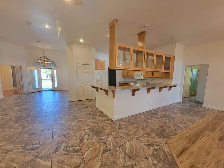 main living area - 7327 Rodgers Dr