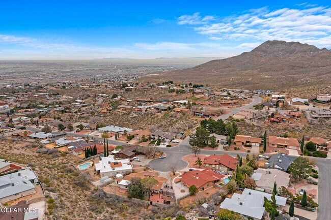 Building Photo - 8201 Big Bend Dr