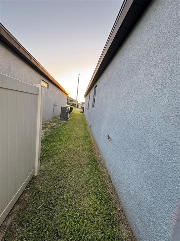 Building Photo - 748 Citrus Isle Dr