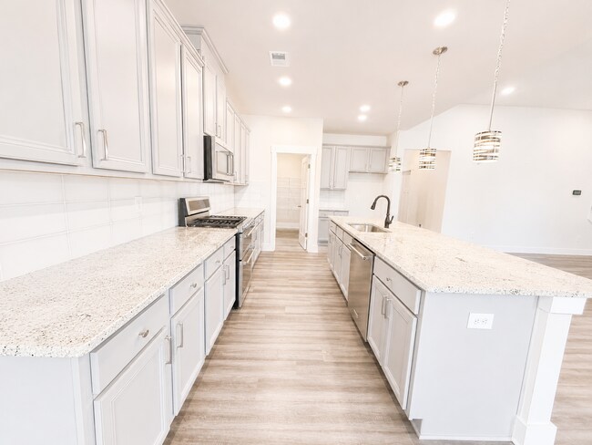Building Photo - 404 Cattail Holw Wy