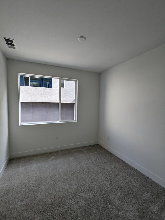 Building Photo - 9877 MacArthur Blvd