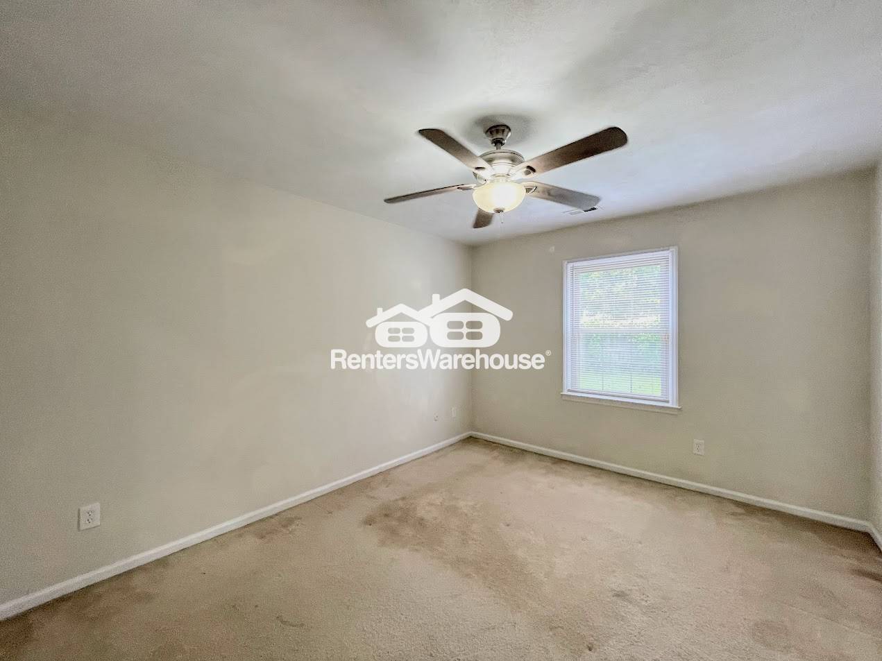 Building Photo - 1074 Bland St