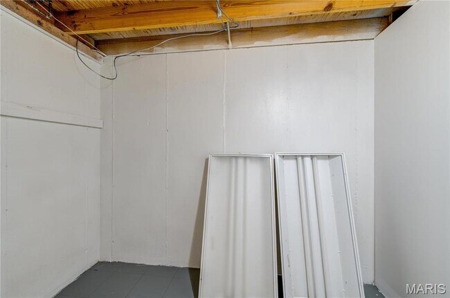 Building Photo - 1219 Blairshire Dr