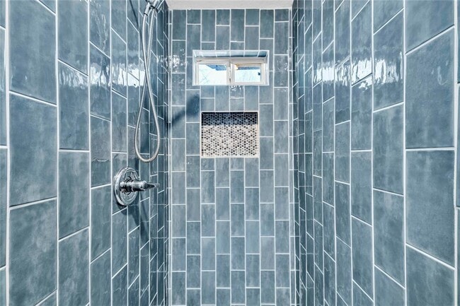 Building Photo - 2403 S 3rd St