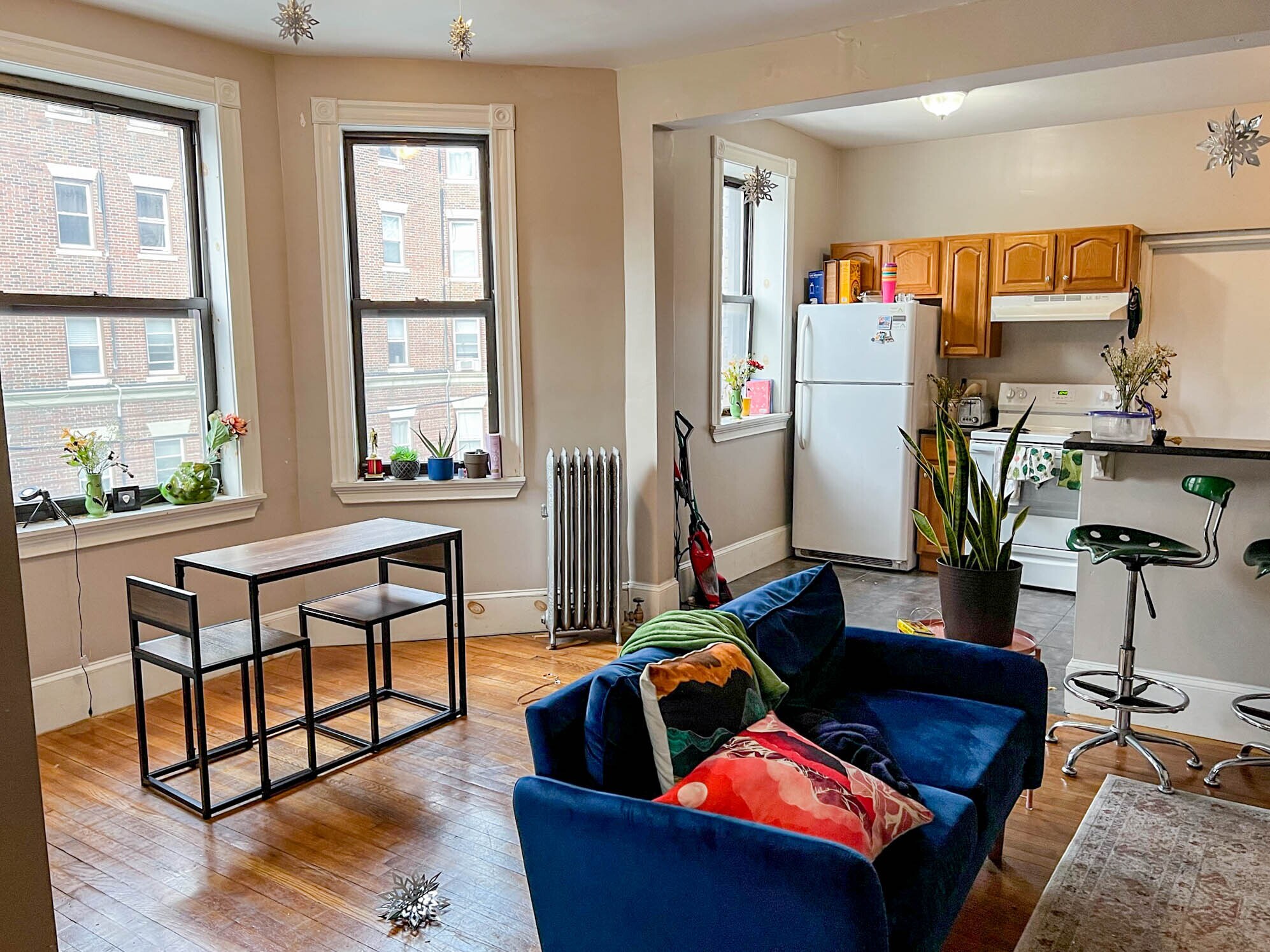 Building Photo - 1066 Commonwealth Ave