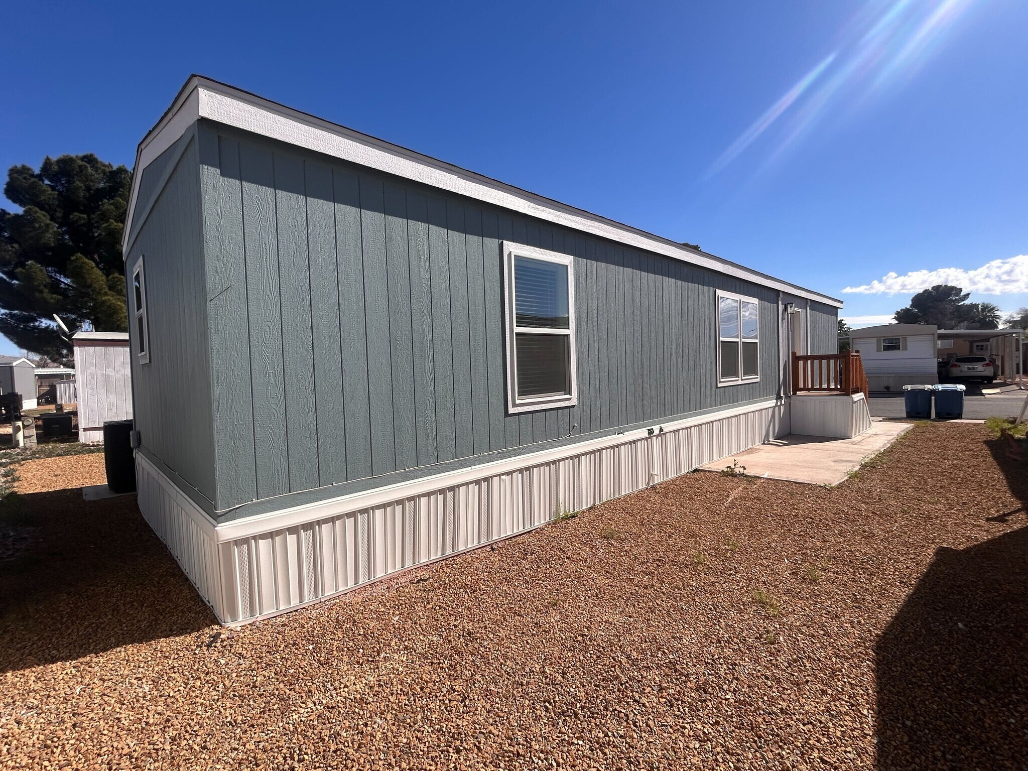 Building Photo - 2627 S Lamb Blvd