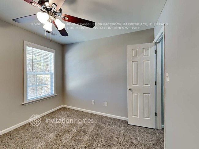 Building Photo - 117 Blackthorne Ct