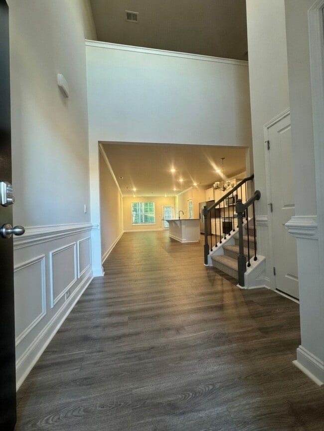 Building Photo - 7870 Iron Rd