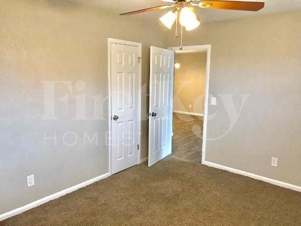 Building Photo - 6451 SW 2nd St