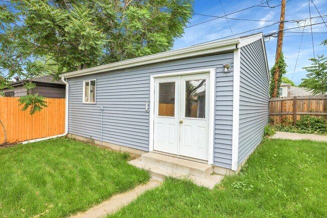 Building Photo - 4885 Tejon St
