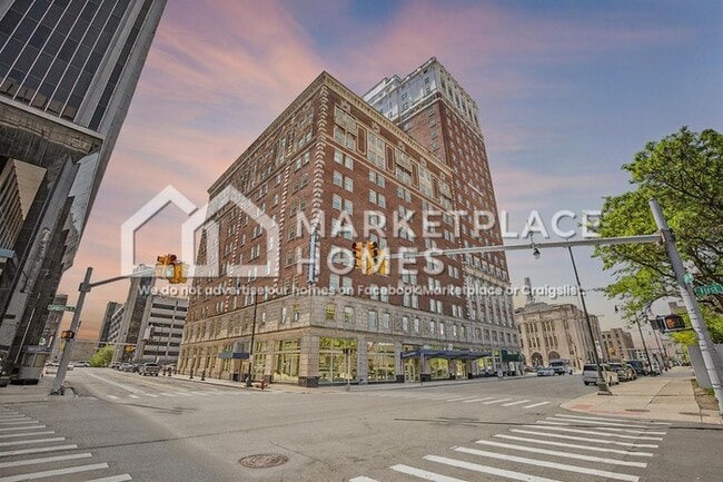 Building Photo - 525 W Lafayette Blvd