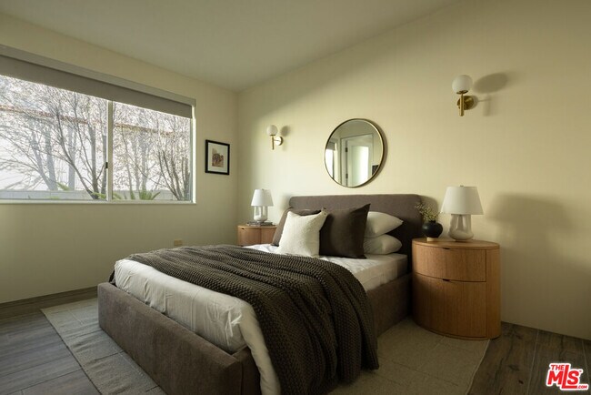 Building Photo - 1166 Angelo Dr