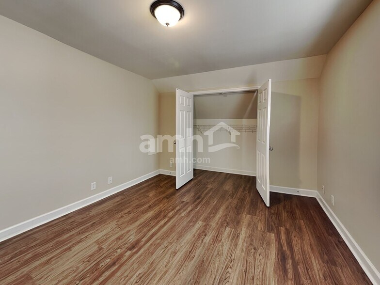 Building Photo - 1711 Ironwood Ct
