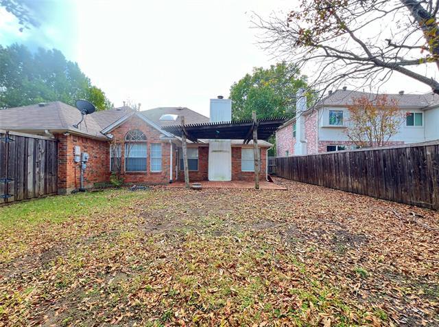 Building Photo - 15 Heritage Way