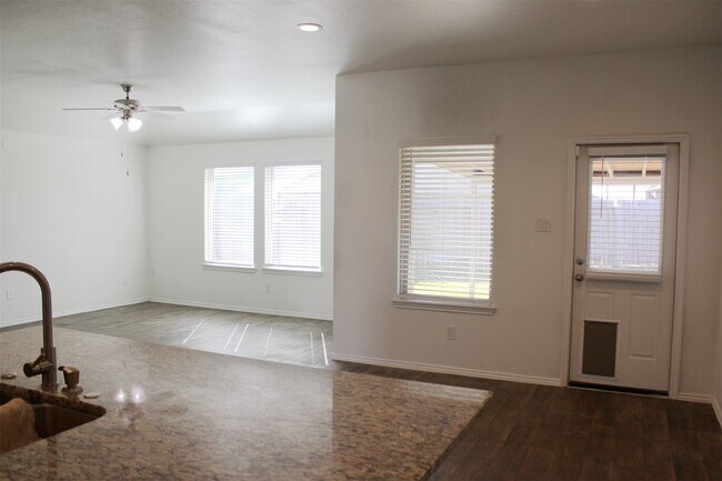 Building Photo - 22619 Theodoli Dr