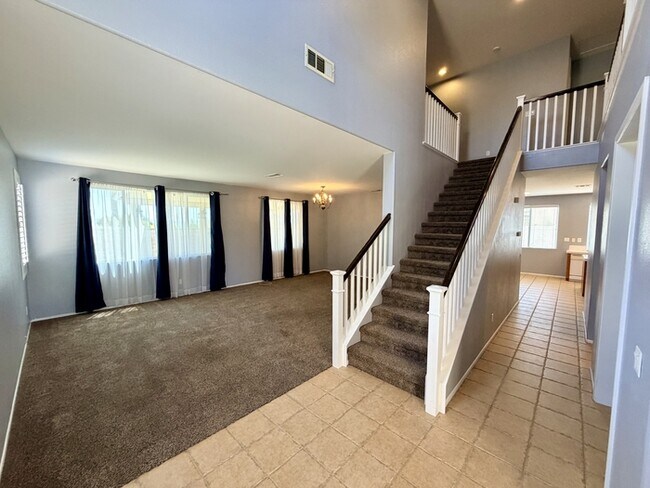 Building Photo - 31141 Old Trail Cir