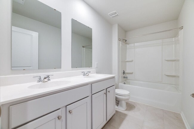 Building Photo - Spacious 5BR Home with Loft & Smart Features in Rincon