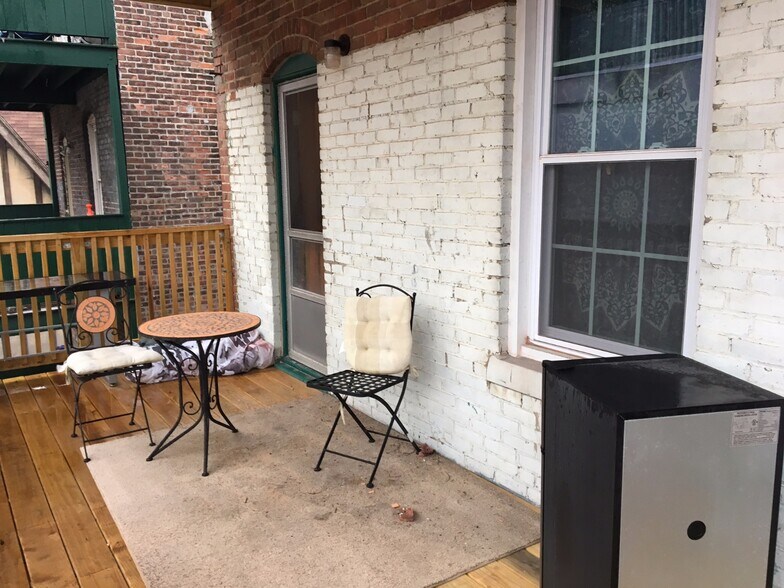 Building Photo - 23 Saint Lukes Rd