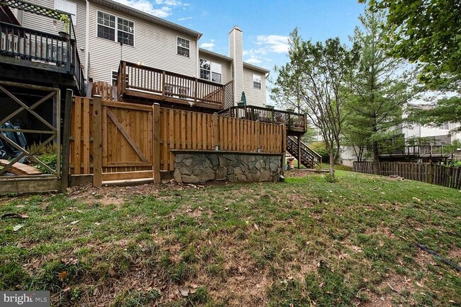 Building Photo - 6134 Pine Crest Ln