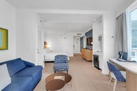 Building Photo - 4401 Collins Ave