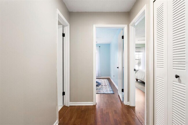 Building Photo - 6305 Morningmist Ct