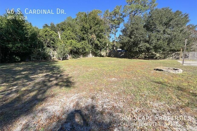 Building Photo - 46 Cardinal Dr S