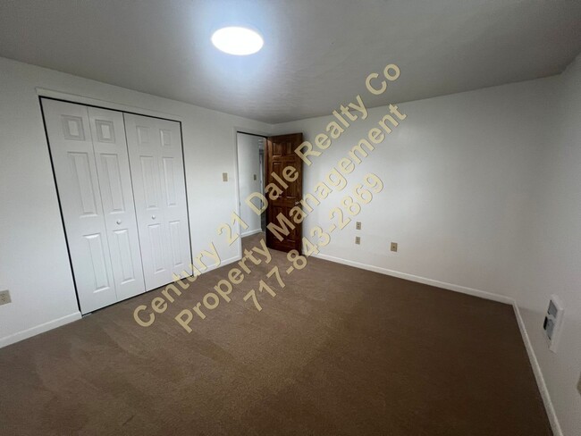 Building Photo - 2 Bedroom Home in North Eastern School Dis...