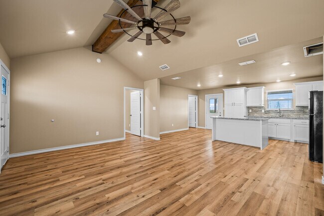 Building Photo - 4008 East F M 1729