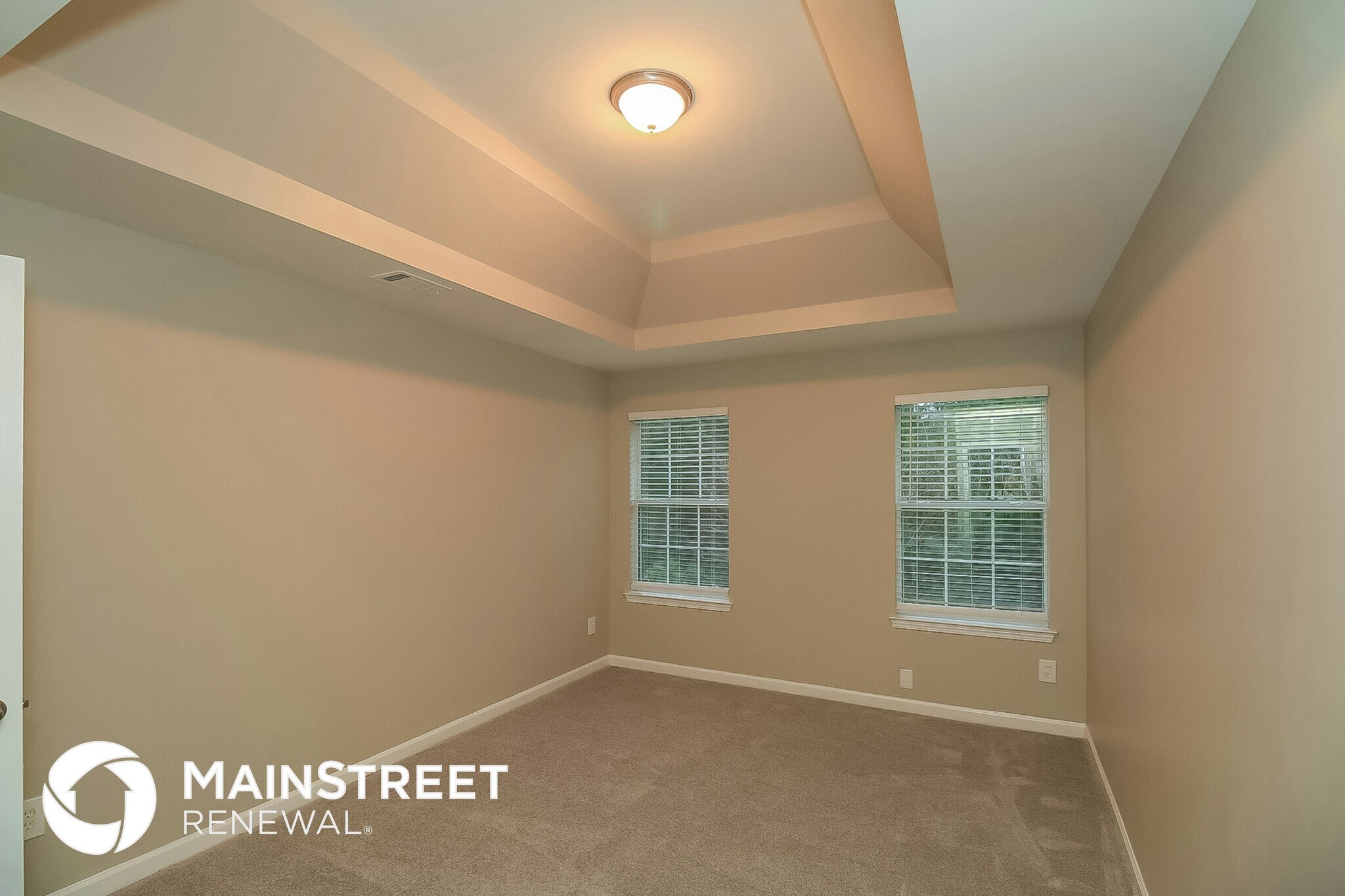 Building Photo - 6880 Estepona St