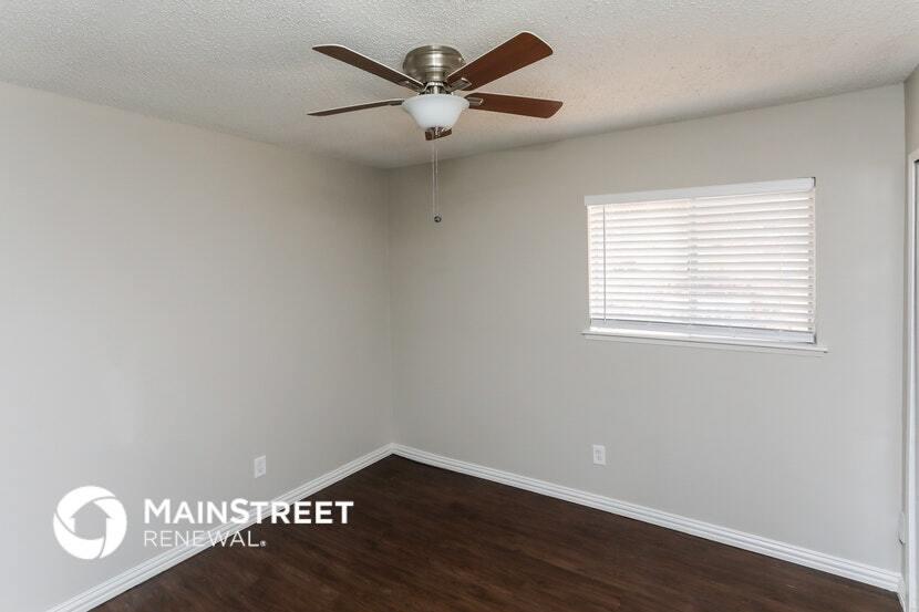 Building Photo - 710 Bluebonnet Dr