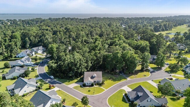 Building Photo - Four Bed Brandywine Home Available Now