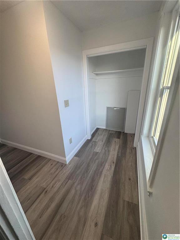 Building Photo - 517 N Elliger St